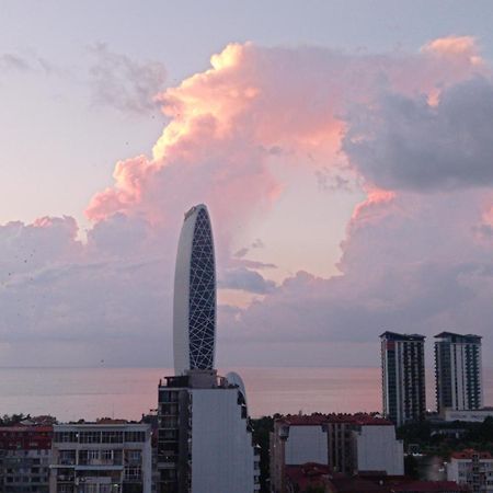 Apartment On Takaishvili باتومي المظهر الخارجي الصورة