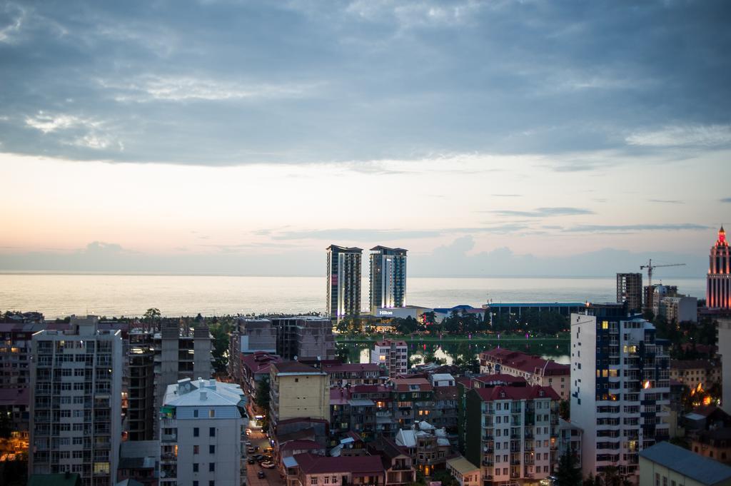 Apartment On Takaishvili باتومي المظهر الخارجي الصورة