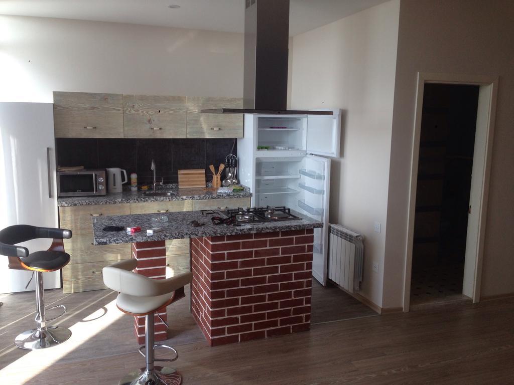 Apartment On Takaishvili باتومي المظهر الخارجي الصورة